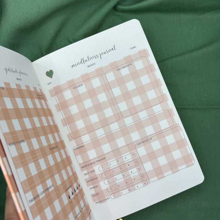 A5 ‘Peach Gingham’ bullet journal notebook Gift Set🎁 ✨